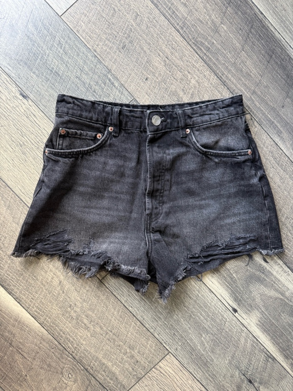 Zara Black Charcoal Denim Shorts Distressed High-Rise Button Size 6